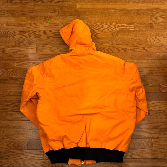 Vintage 90s Carhartt Hooded Orange Work Jacket Made in USA size medium - Picture 3 of 3